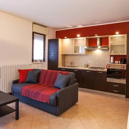 Apartment Caseospitali - Casa I Giardini, Bilocale A Pochi Passi Dal San Raffaele Vimodrone