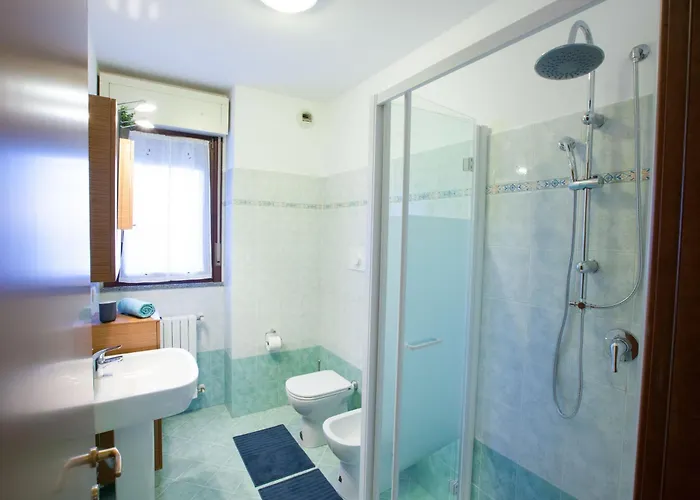 Guesthost - I Giardini * Vimodrone